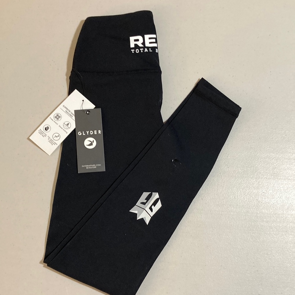 GLYDER Black forma 101 performance fabric Leggings. Size, S